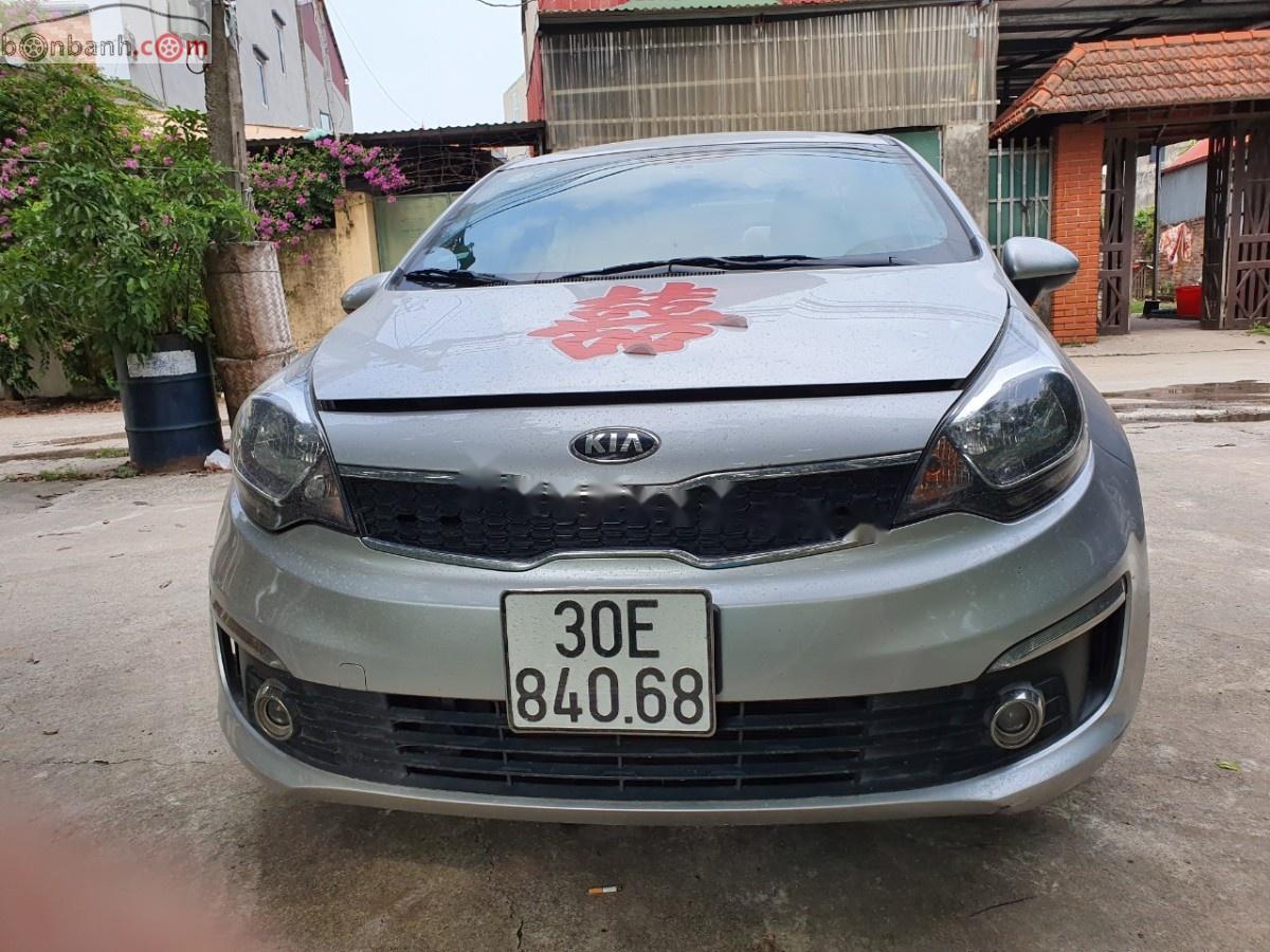 Kia Rio 2016 - Cần bán Kia Rio 2016, màu bạc, nhập khẩu