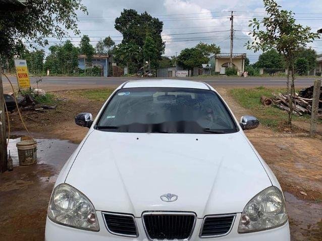 Daewoo Lacetti MT 2004 - Bán Daewoo Lacetti MT năm sản xuất 2004, màu trắng giá cạnh tranh