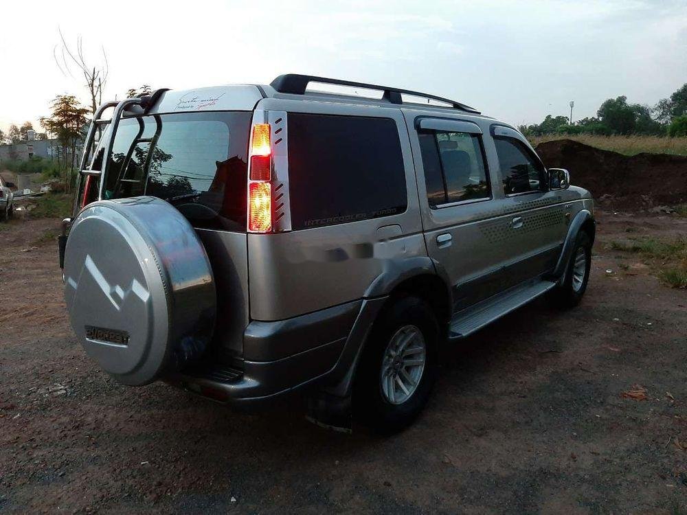 Ford Everest     2005 - Cần bán Ford Everest năm 2005, nhập khẩu 