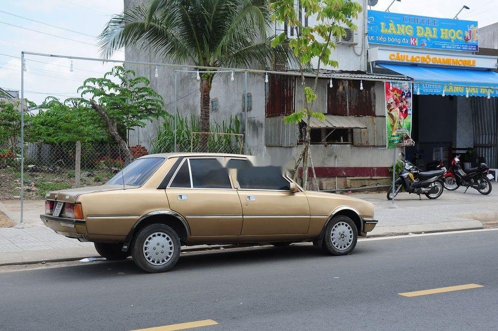 Peugeot 505 1987 - Bán ô tô Peugeot 505 đời 1987, màu vàng, nhập khẩu, giá rẻ