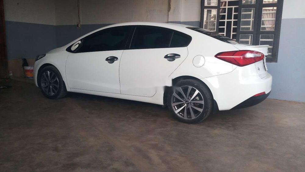 Kia K3   2015 - Bán Kia K3 năm sản xuất 2015, màu trắng, xe nhập