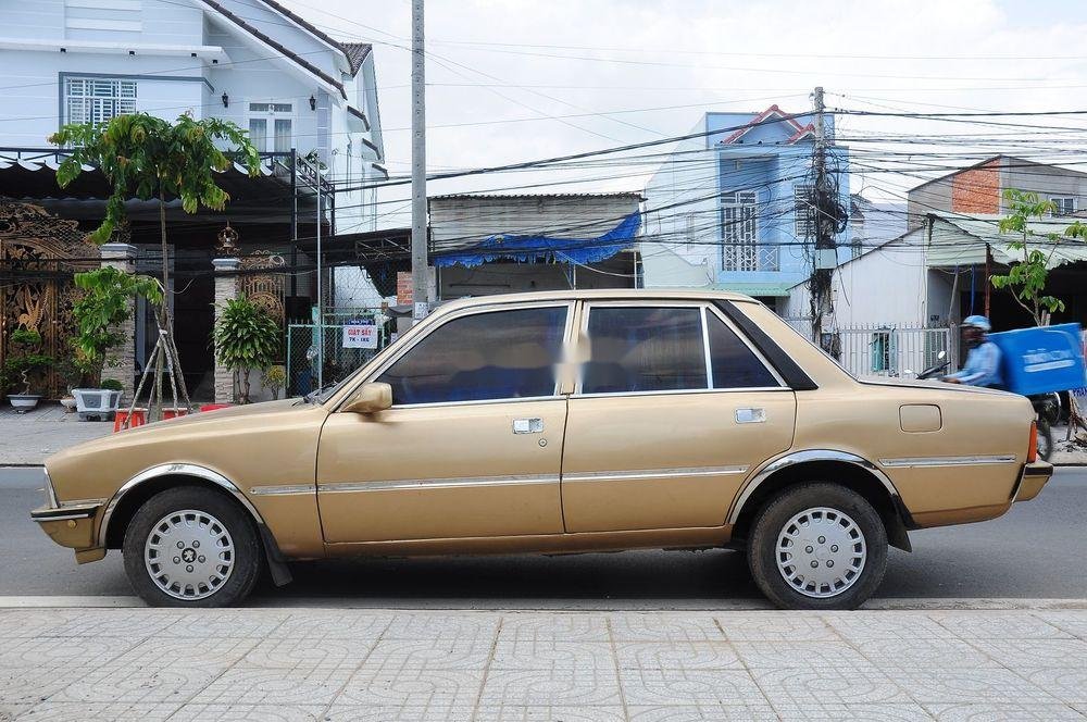 Peugeot 505 1987 - Bán ô tô Peugeot 505 đời 1987, màu vàng, nhập khẩu, giá rẻ