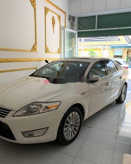 Ford Mondeo 2011 - Cần bán Ford Mondeo đời 2011, xe còn mới