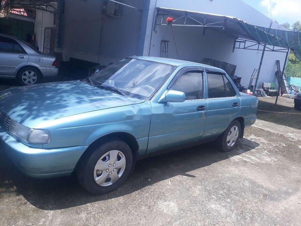 Nissan Sunny 1992 - Bán gấp Nissan Sunny 1992, giá hấp dẫn chỉ 53 triệu