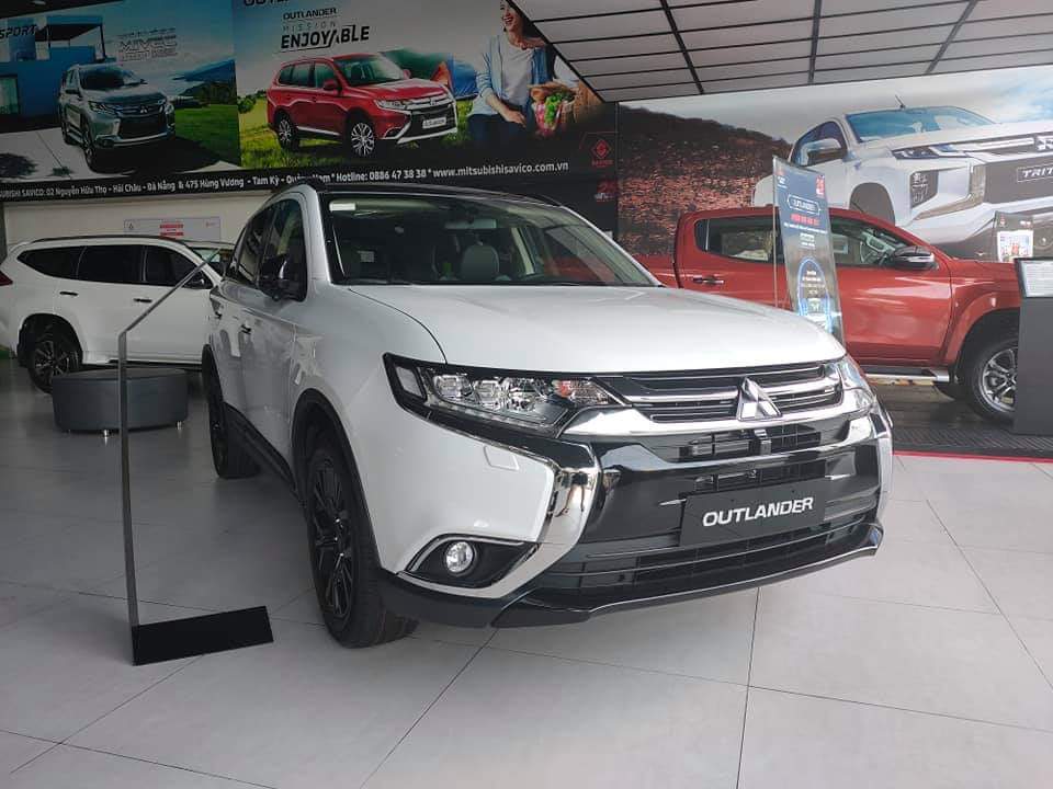 Mitsubishi Outlander AT 2019 - Cần bán xe Mitsubishi Outlander AT 2019, màu trắng, nhập khẩu chính hãng, giá tốt