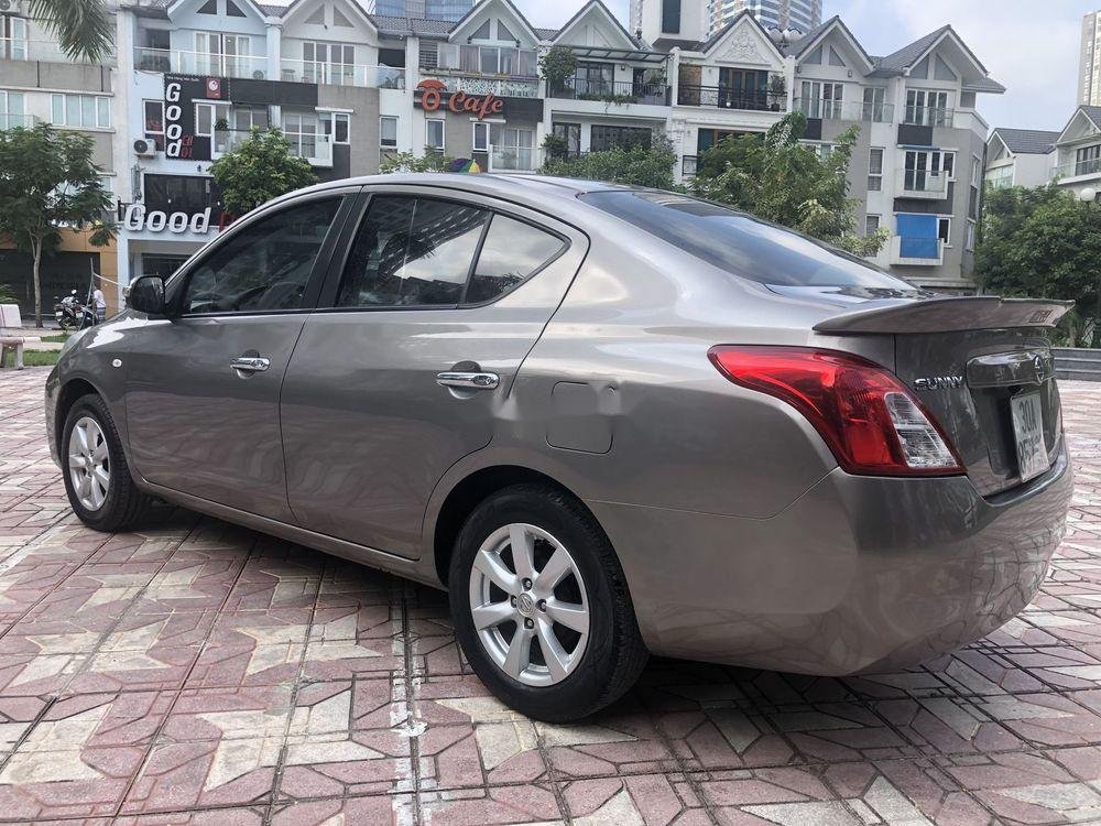 Nissan Sunny 2015 - Cần bán Nissan Sunny 2015, xe mọi thứ nguyên bản