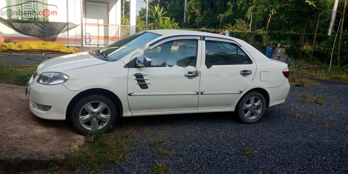 Toyota Vios 2003 - Bán Toyota Vios sản xuất năm 2003, màu trắng, nhập khẩu nguyên chiếc, 175tr