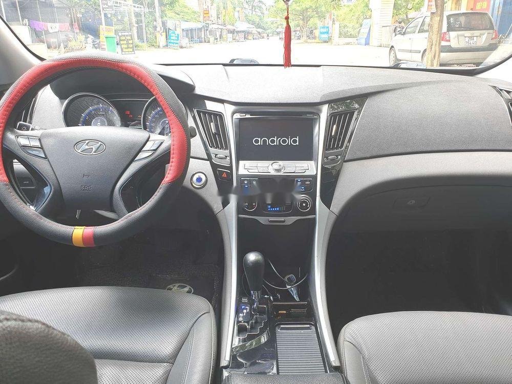 Hyundai Sonata 2011 - Cần bán xe Hyundai Sonata sản xuất năm 2011, giá cạnh tranh, còn nguyên bản