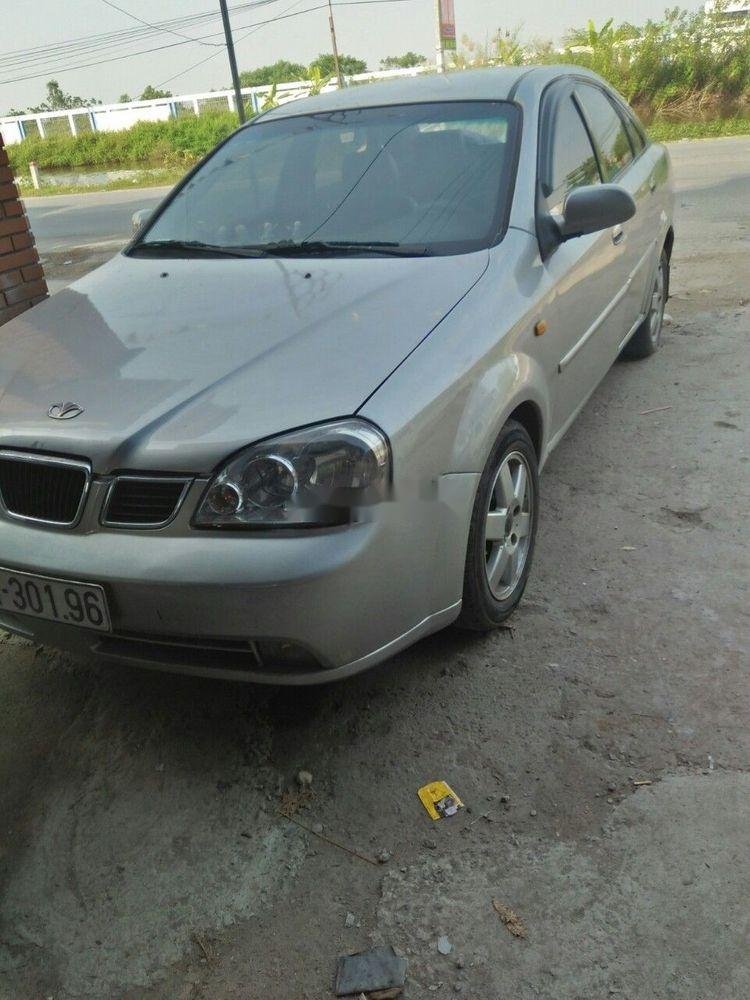 Daewoo Lacetti 2004 - Bán xe Daewoo Lacetti năm 2004, giá tốt