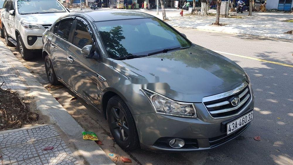 Daewoo Lacetti 2010 - Cần bán xe Daewoo Lacetti đời 2010, màu xám chính chủ, giá chỉ 275 triệu