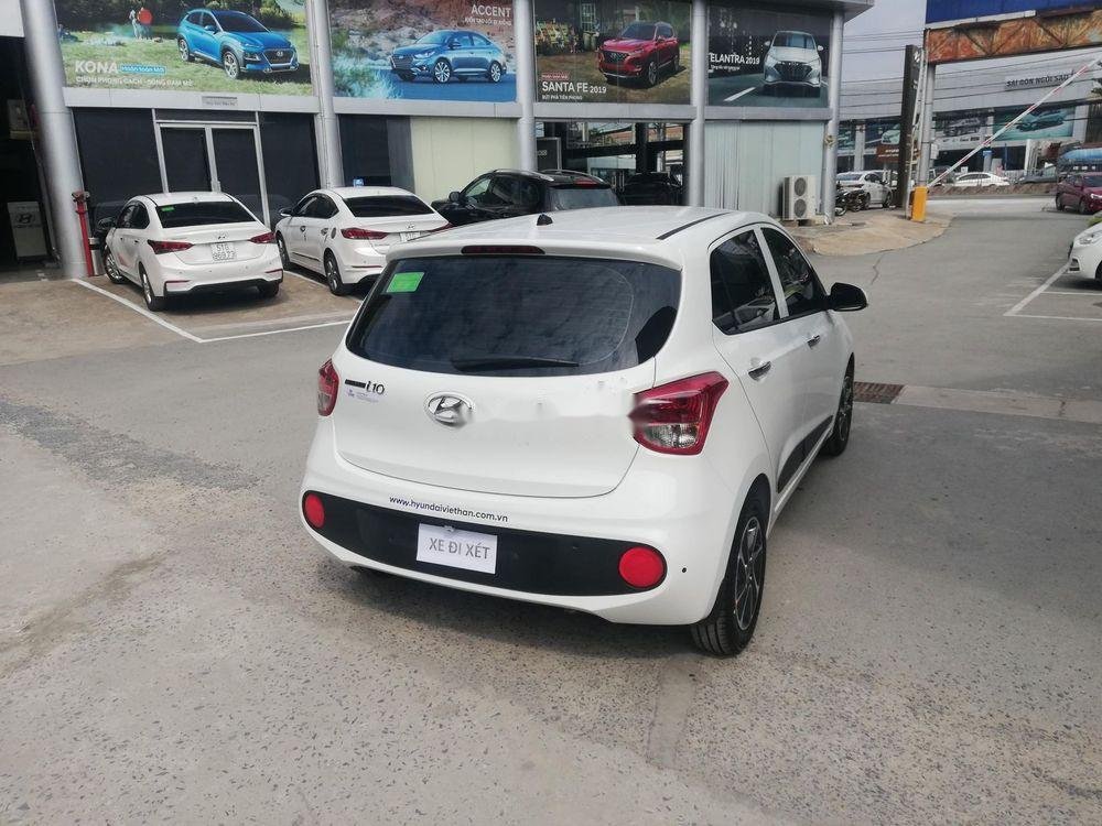 Hyundai Grand i10 2019 - Bán ô tô Hyundai Grand i10 năm 2019, màu trắng, nội thất đẹp