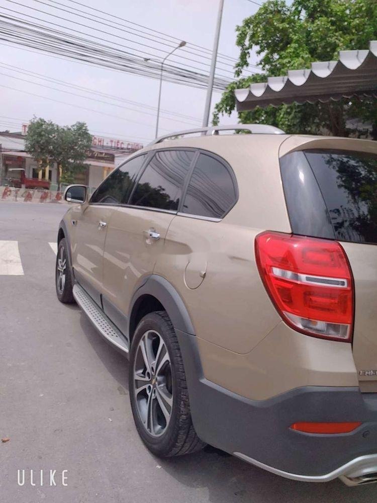 Chevrolet Captiva 2016 - Bán Chevrolet Captiva 2016 xe chính chủ, còn mới