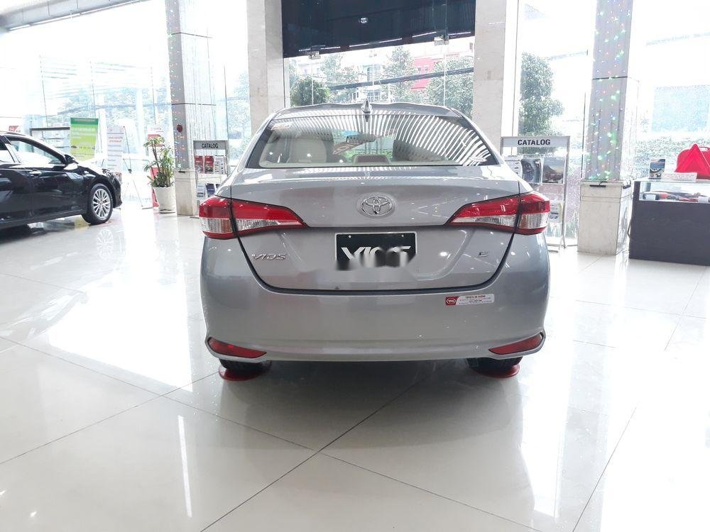 Toyota Vios 2019 - Cần bán xe Toyota Vios năm sản xuất 2019, nội thất đẹp