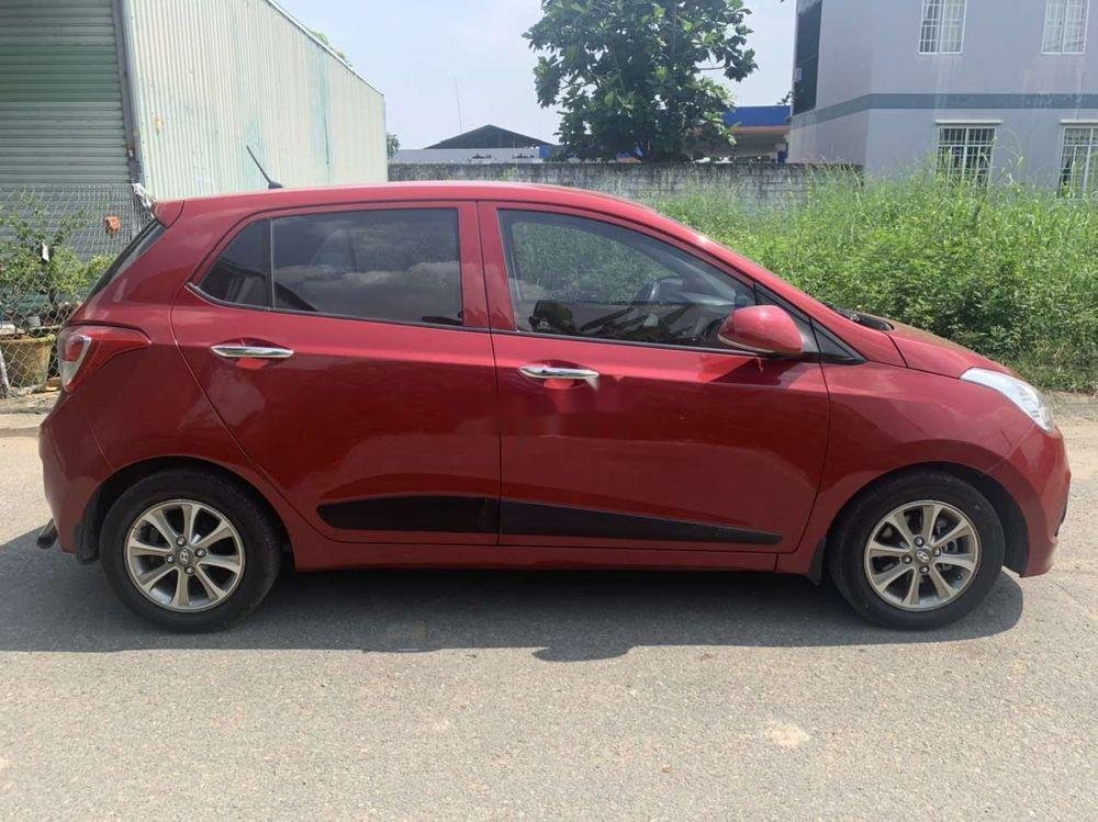 Hyundai Grand i10 2016 - Cần bán gấp Hyundai Grand i10 1.2 sản xuất 2016, màu đỏ, xe nhập xe gia đình, giá tốt