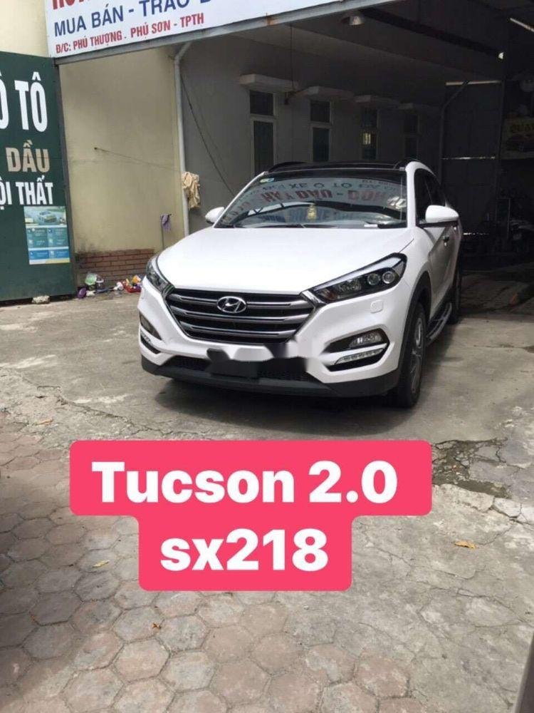 Hyundai Tucson 2018 - Cần bán lại xe Hyundai Tucson 2.0 sx 2018, màu trắng, nhập khẩu nguyên chiếc