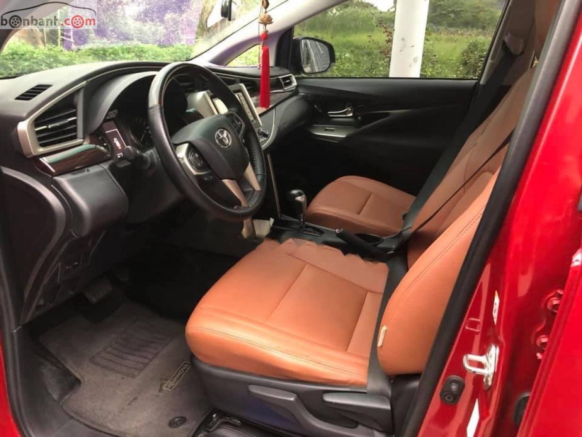 Toyota Innova 2.0 Venturer 2018 - Bán ô tô Toyota Innova đời 2018, màu đỏ, giá cạnh tranh