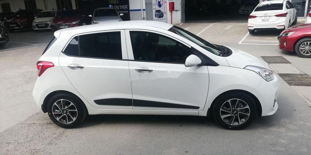 Hyundai Grand i10 2019 - Bán Hyundai Grand i10 năm 2019, màu trắng, nội thất đẹp