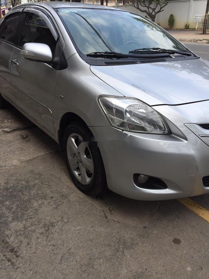 Toyota Vios 2008 - Bán Toyota Vios 2008, màu bạc, giá chỉ 320 triệu