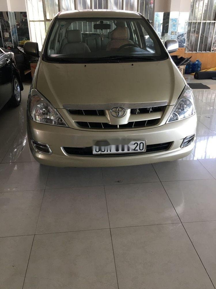 Toyota Innova   2007 - Bán Toyota Innova sản xuất năm 2007, giá cả hợp lý, xe còn mới