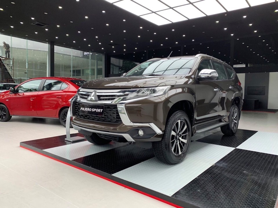 Mitsubishi Pajero Sport 2019 - Bán xe Pajero Sport chỉ 350 triệu đã sở hữu