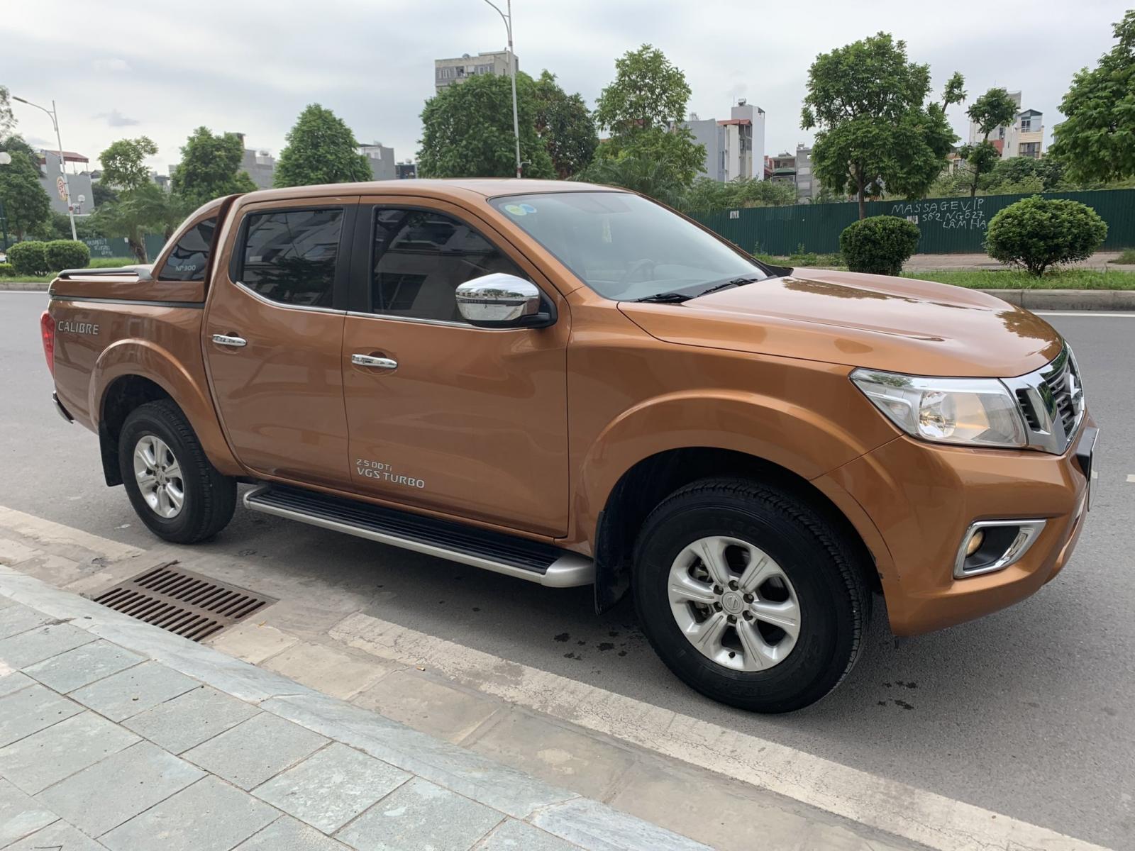 Nissan Navara 2.5 EL 2017 - Bán Nissan Navara 2.5 EL đời 2017, xe cực đẹp