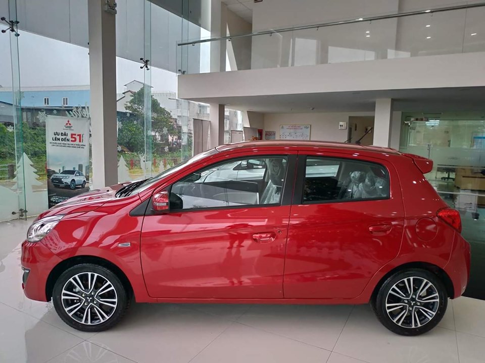 Mitsubishi Mirage CVT 2019 - Cần bán Mitsubishi Mirage CVT đời 2019, màu đỏ, xe nhập