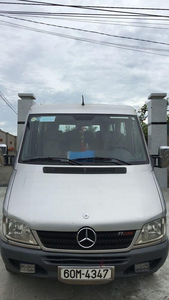 Mercedes-Benz Sprinter 2005 - Cần bán Mercedes đời 2005, màu bạc, nhập khẩu nguyên chiếc, giá tốt