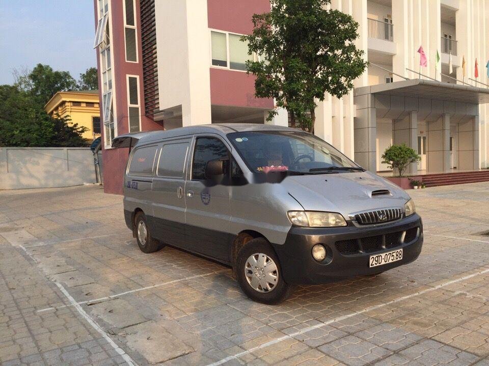 Hyundai Starex MT 2002 - Bán ô tô Hyundai Starex MT sản xuất năm 2002, nhập khẩu 