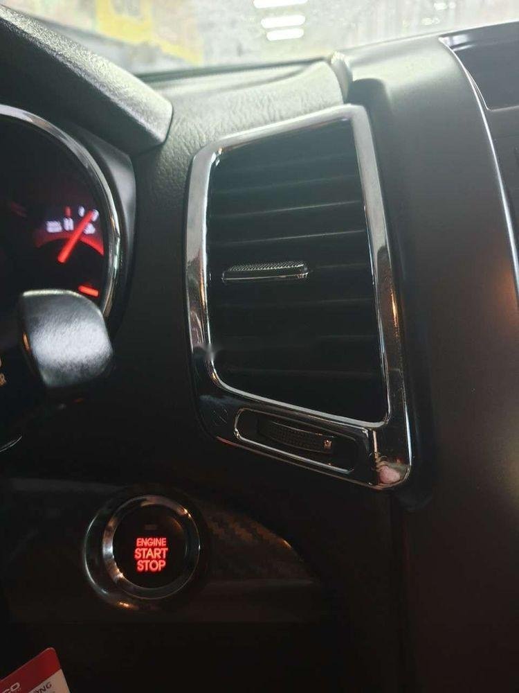 Kia Sorento  AT 2012 - Bán Kia Sorento AT sản xuất 2012, màu đen xe gia đình, giá chỉ 498 triệu