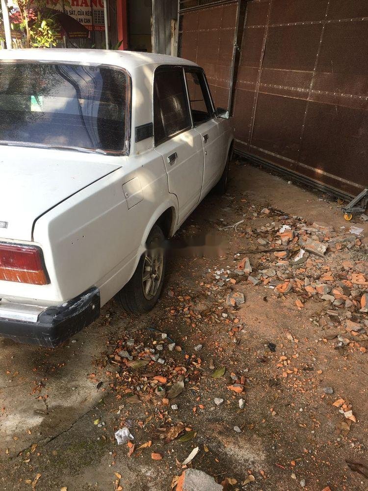 Lada 2107   1990 - Bán xe Lada 2107 năm sản xuất 1990, màu trắng, nhập khẩu