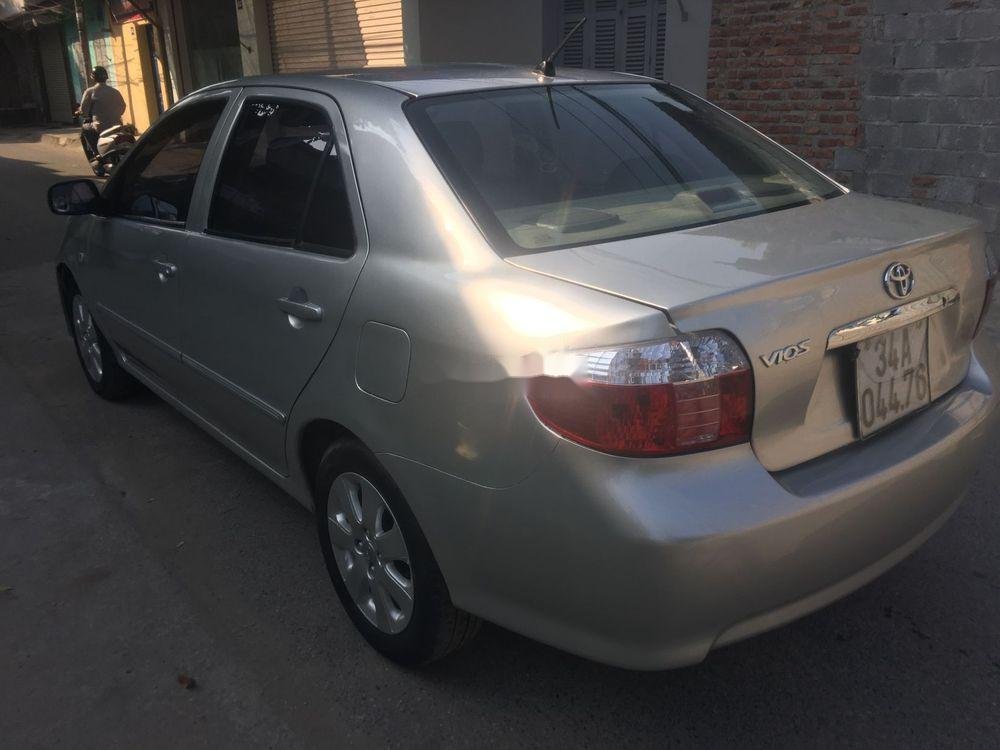 Toyota Vios 2007 - Cần bán lại xe Toyota Vios sản xuất năm 2007, màu bạc xe nguyên bản