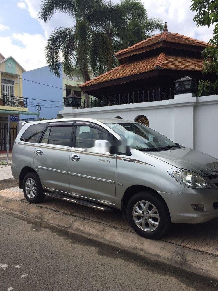 Toyota Innova 2008 - Cần bán Toyota Innova 2008 giá cả hợp lý