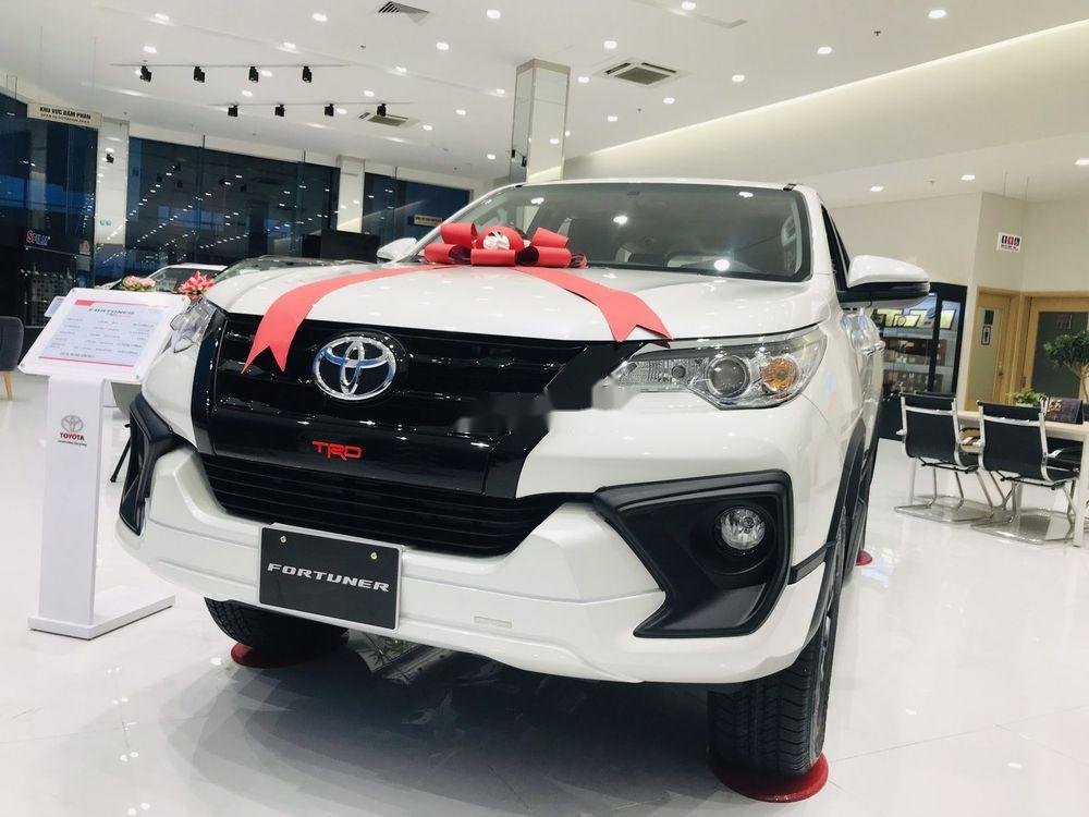 Toyota Fortuner 2019 - Bán ô tô Toyota Fortuner năm 2019, ưu đãi hấp dẫn