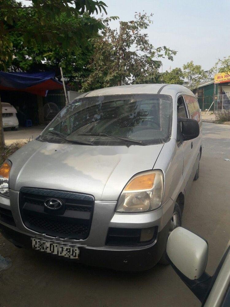 Hyundai Starex     2004 - Bán Hyundai Starex đời 2004, nhập khẩu, giá chỉ 158 triệu