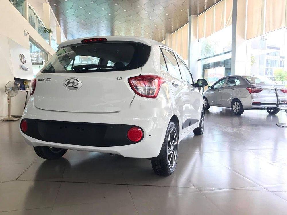 Hyundai Grand i10   2019 - Bán Hyundai Grand i10 năm 2019, màu trắng, giá tốt