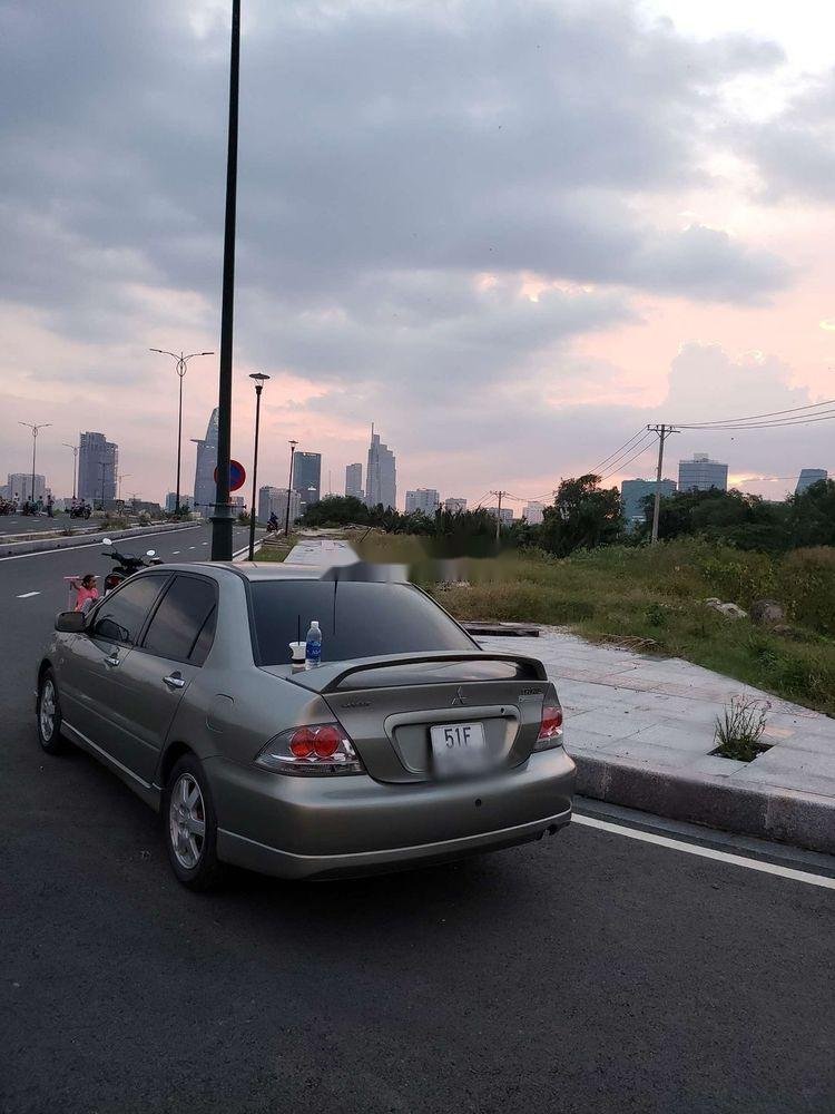 Mitsubishi Lancer 2007 - Bán Mitsubishi Lancer đời 2007, màu vàng, chính chủ