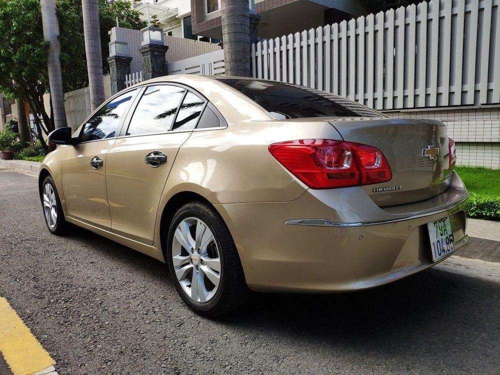 Chevrolet Cruze  LTZ AT 2016 - Cần bán gấp Chevrolet Cruze LTZ AT đời 2016 số tự động