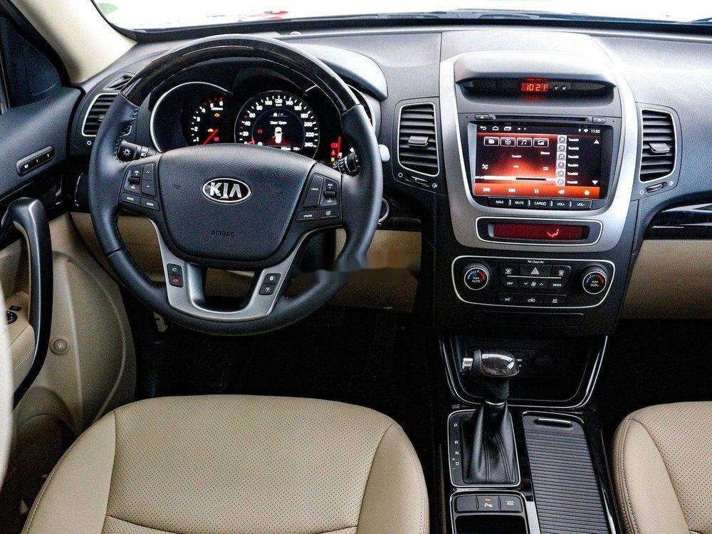 Kia Sorento   2019 - Cần bán xe Kia Sorento đời 2019, màu đỏ