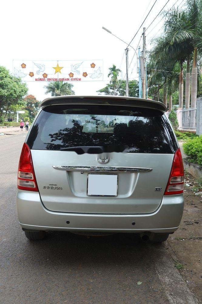 Toyota Innova MT 2006 - Cần bán gấp Toyota Innova MT sản xuất 2006