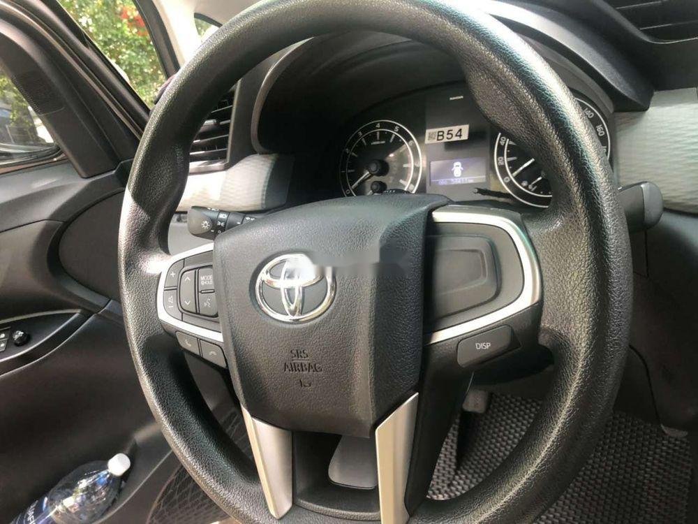 Toyota Innova  MT 2018 - Cần bán Toyota Innova MT năm sản xuất 2018 số sàn, giá chỉ 695 triệu
