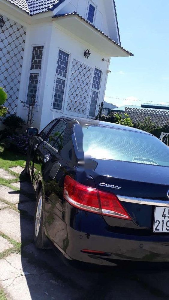 Toyota Camry 2009 - Bán xe Toyota Camry đời 2009 còn mới, giá tốt