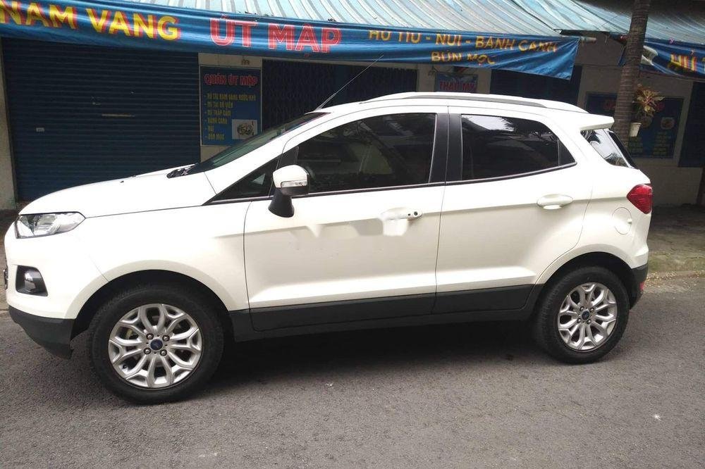 Ford EcoSport 2016 - Bán Ford EcoSport đời 2016, màu trắng chính chủ giá tốt