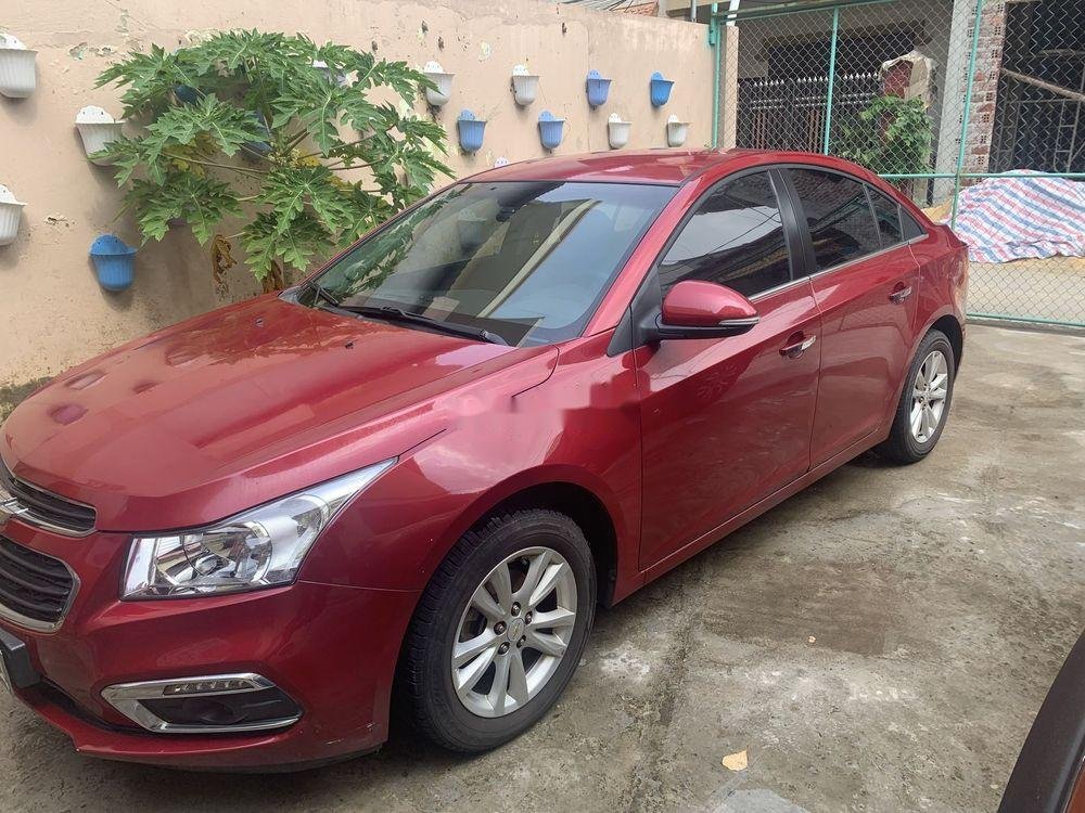 Chevrolet Cruze   2016 - Bán Chevrolet Cruze sản xuất 2016, màu đỏ còn mới, 355tr