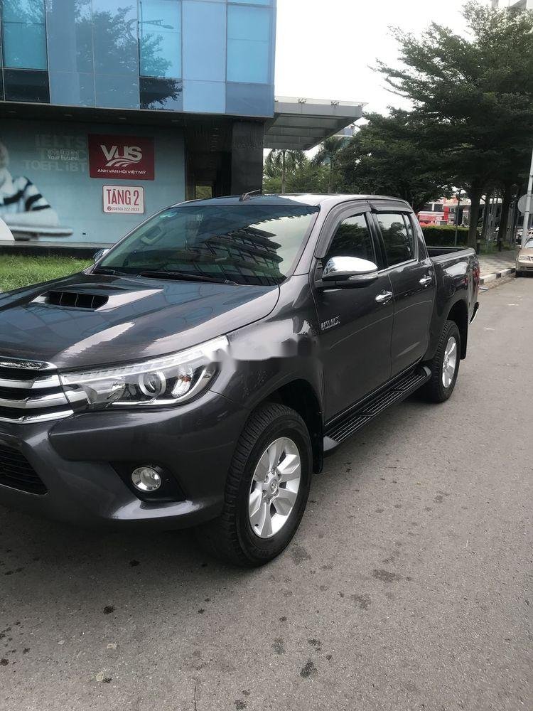 Toyota Hilux 2016 - Bán Toyota Hilux 3.0 AT 2016 đẹp như mới