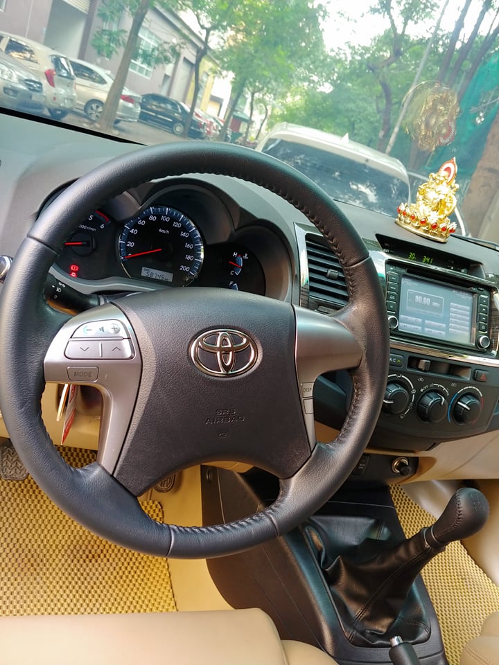 Toyota Fortuner G 2014 - Cần bán gấp Toyota G đời 2014, màu đen, giá tốt