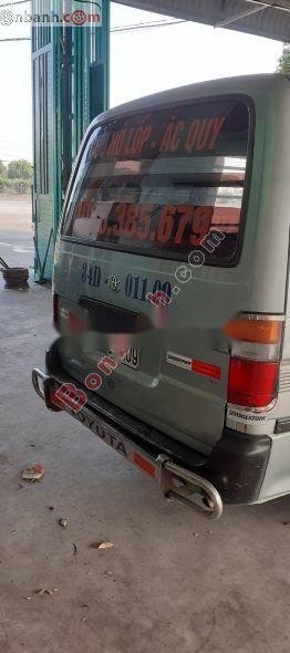 Toyota Hiace   2003 - Bán Toyota Hiace sản xuất năm 2003, màu bạc, xe còn mới, giá tốt