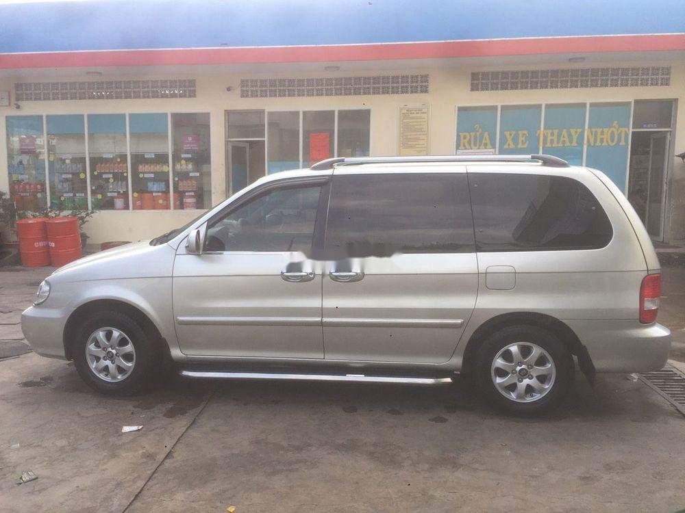 Kia Carnival 2009 - Bán xe Kia Carnival 2009, màu bạc, nhập khẩu nguyên chiếc chính hãng