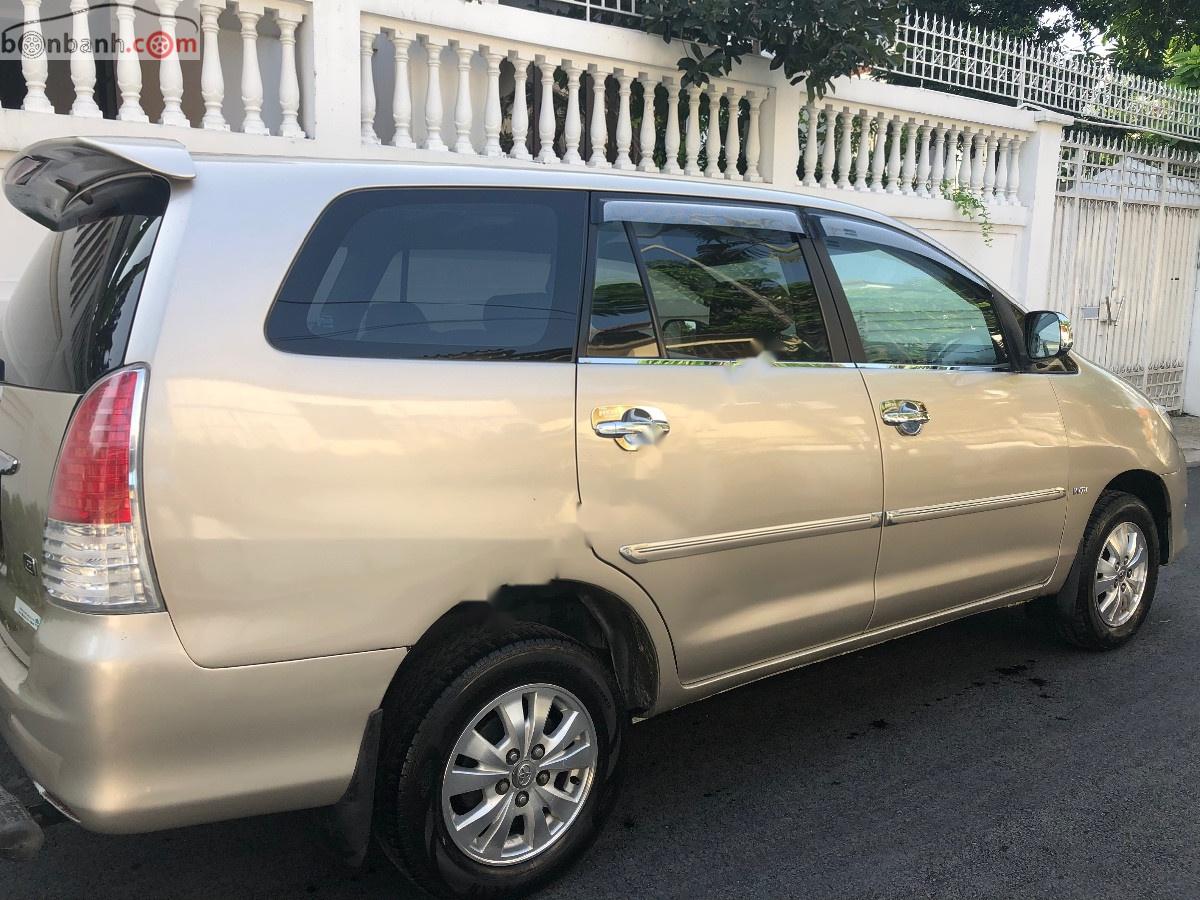 Toyota Innova 2009 - Bán Toyota Innova đời 2009, giá chỉ 395 triệu