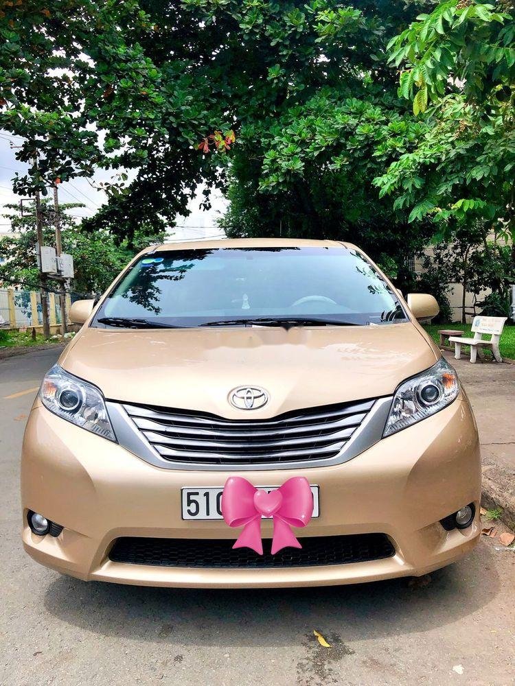 Toyota Sienna   2.7  2010 - Bán Toyota Sienna 2.7 sản xuất 2010, xe nhập