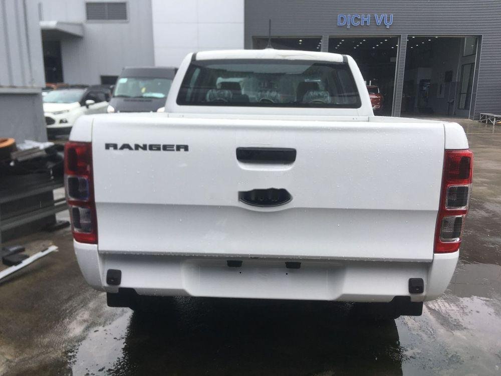 Ford Ranger 2019 - Cần bán Ford Ranger đời 2019, màu trắng xe nội thất đẹp